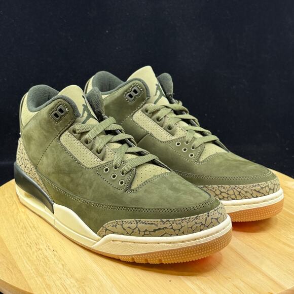 Air Jordan 3 Retro Family Affair Men's Size 9 Medium Olive/Sequoia DN3707-202 - Picture 6 of 10